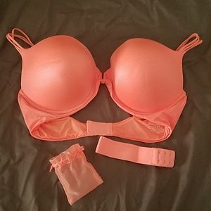 Victoria Secret very sexy push-up